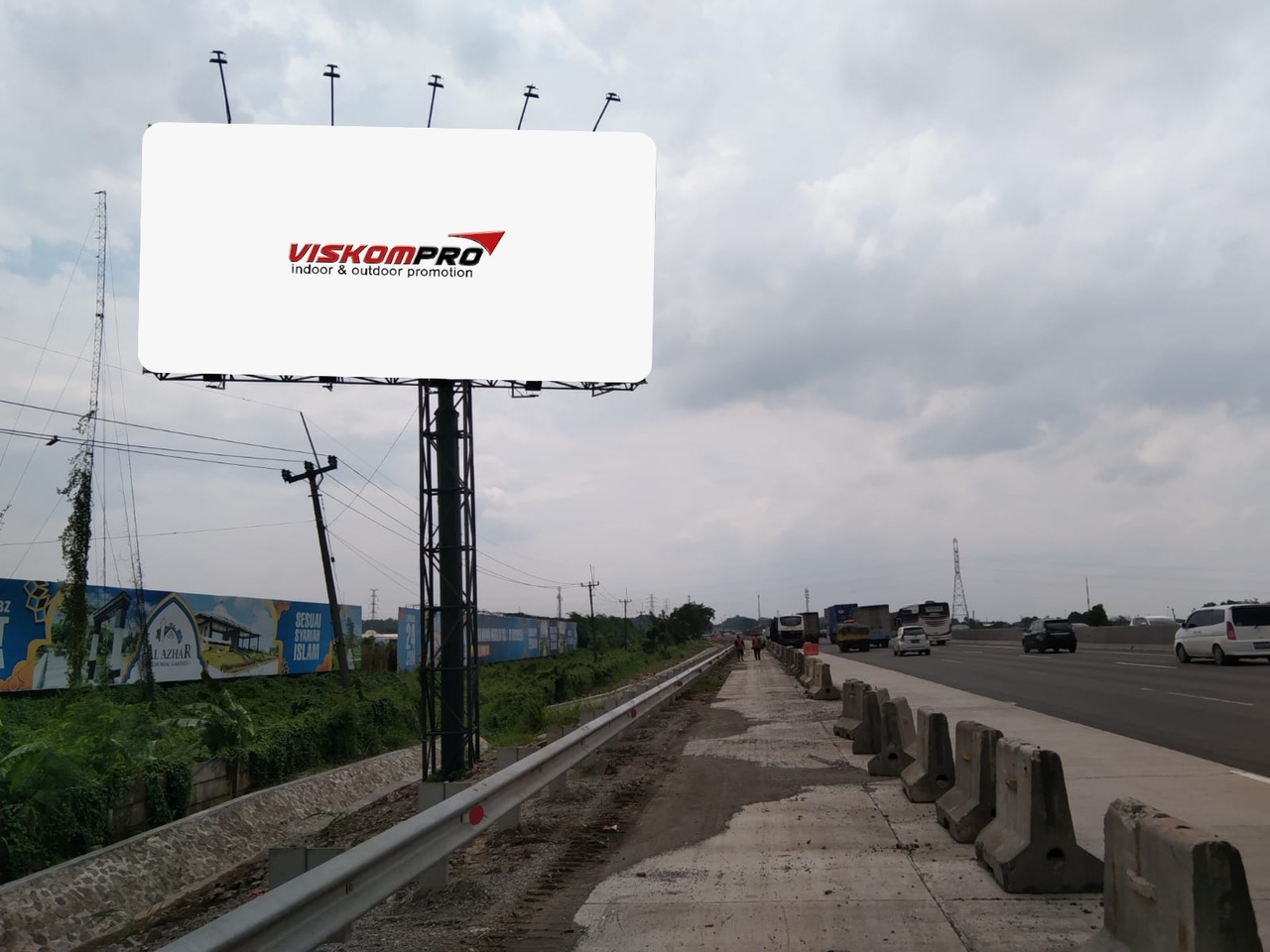 Billboard Tol Jakarta-Cikampek KM 53+250 B